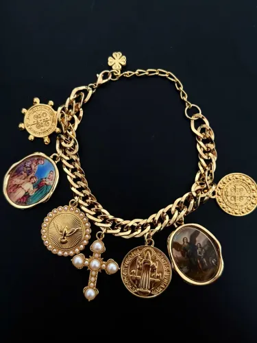 Pulseira folheada sagrada família e São Bento