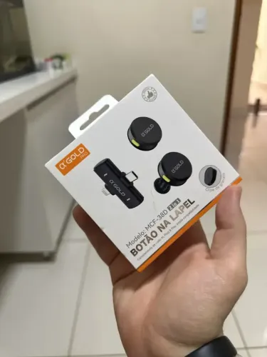 Microfone de Lapela Sem Fio Duplo A'Gold MCF-38A (2 em 1: USB-C e Lightning) - Com Redução