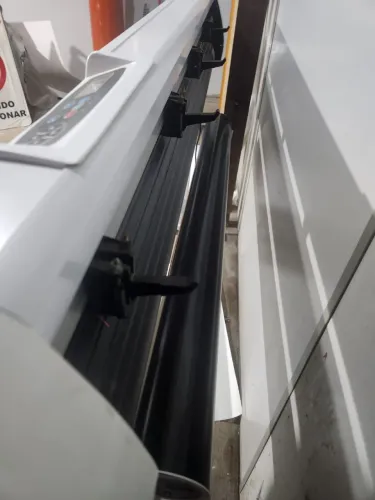 Maquina ploter adesivo e corte