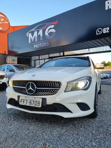 Mercedes-Benz CLA-200 Urban 1.6 TB 16v/flex Aut. 2016