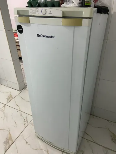 Geladeira Continental