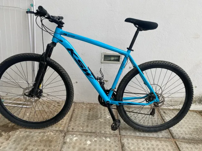 Bicicleta ksw aro 29, quadro 21, 5 meses de uso
