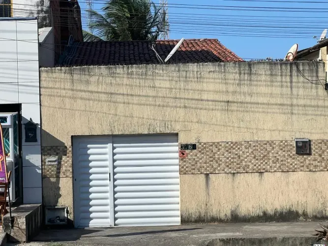 Imóvel para venda possui 100 metros quadrados com 2 quartos em Granja Lisboa - Fortaleza -