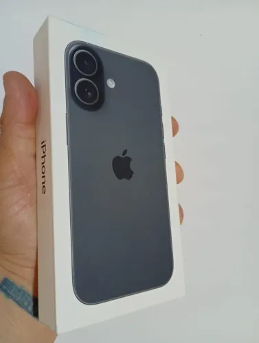 iPhone 17