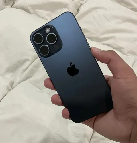 iPhone 15 Pro Max 256GB Titânio Azul - Perfeito Estado - Bateria 100%