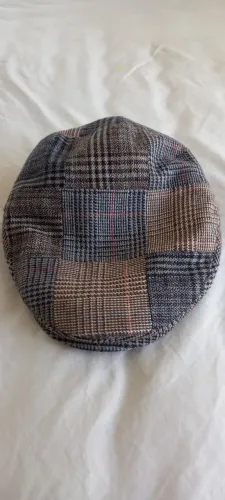 Boina Inglesa. Comprada na Inglaterra.
