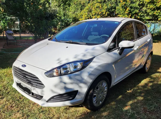 Ford Fiesta 1.5 16V Flex Mec. 5P 2014