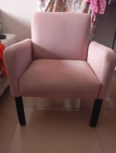 Cadeira rosa envelhecido para penteadeira , salão de beleza.
