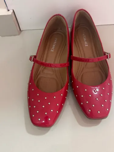 Sapatilha vermelha constance 
