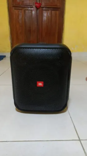 Caixa de som JBL partybox Encore essential