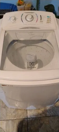 Máquina de lavar Electrolux LT12B (Não enche e não centrifuga mas está batendo roupa)
