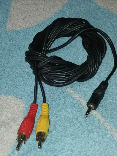 Cabo de Áudio P2 para 2 RCA - 3 Metros