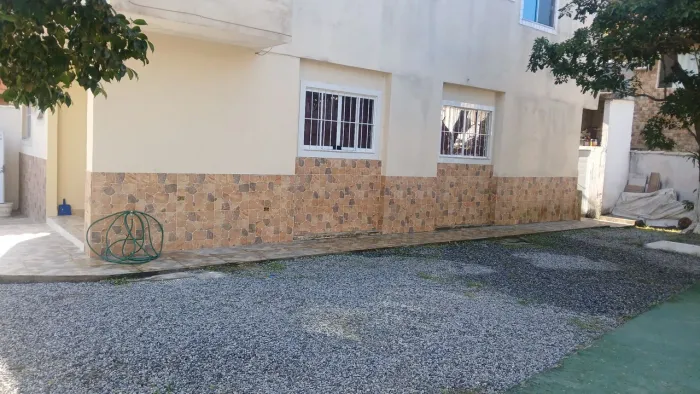 Casa térrea mobiliada em Búzios com ar condicionado nos quartos