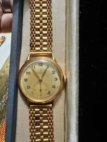Relógio omega ouro 18k. Peso 24,7g já sem a caixa. Funcionando!