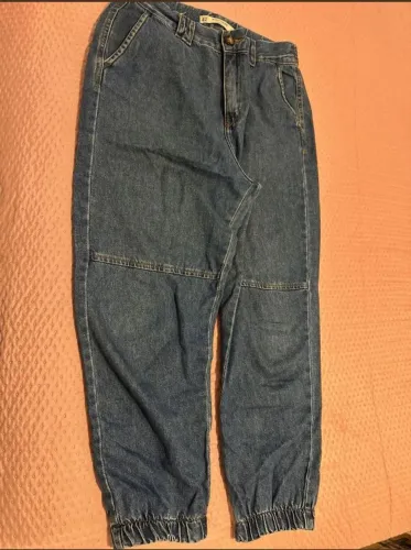3 CALÇAS JEANS POR 125,00