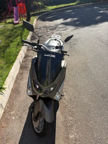 Moto NMax 160 Yamaha