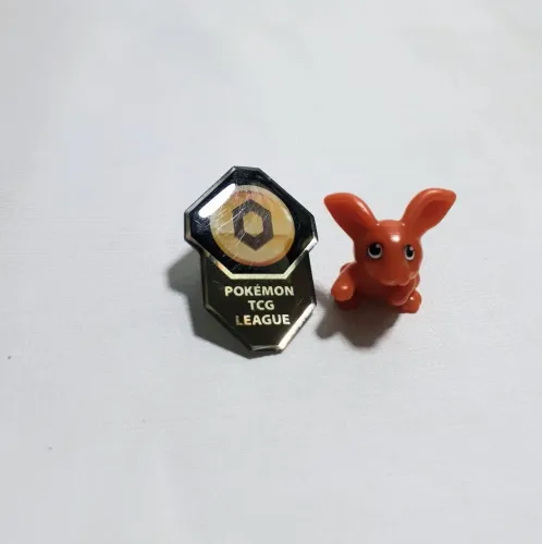 Broche pin Pokémon TCG LEAGUE 2005 NINTENDO