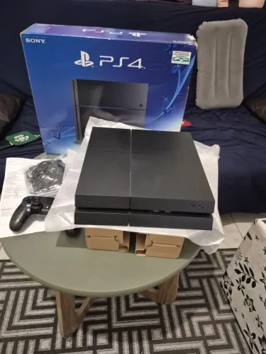 PS4 , Play 4 500 GB completo