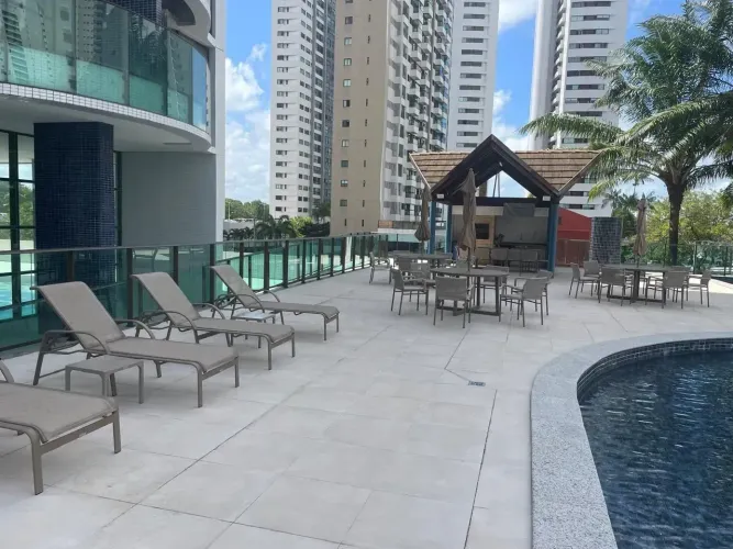 Imóvel para aluguel possui 135 metros quadrados com 4 quartos em Boa Viagem - Recife - PE