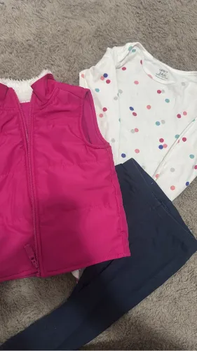 Lote de roupa infantil