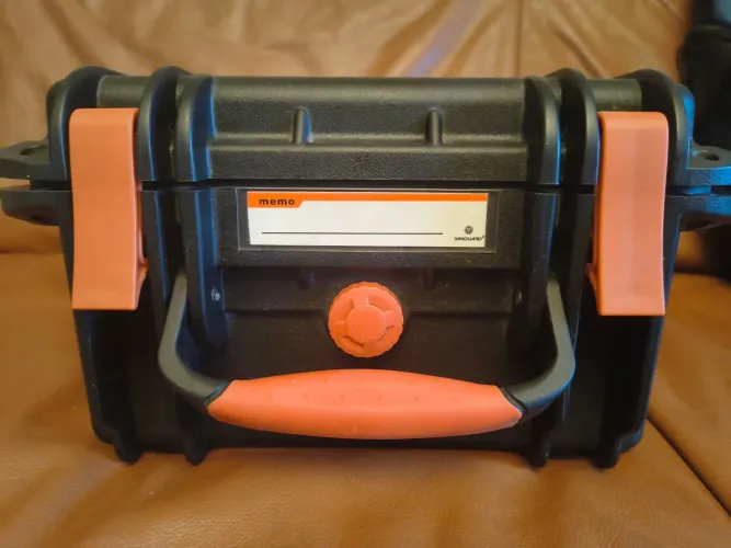 Maleta Rígida Anti-impacto Vanguard Supreme 27F - Impermeável