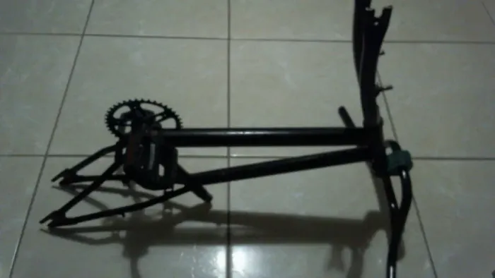 Bicicleta aro 20 desmontada