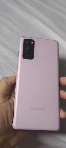 Samsung s20fe 126gb 6 ran com a tela trocada primeira linha da Dalmo top fn perfeita ment 