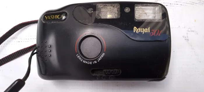 Máquina fotográfica vintage yashica