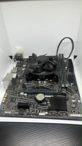Kit Processador i3 10100f + Placa Mãe H410M H V3
