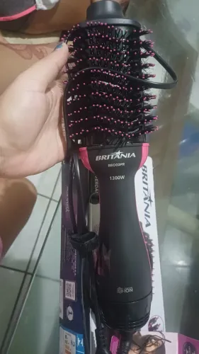 Escova secadora Britânia NOVA