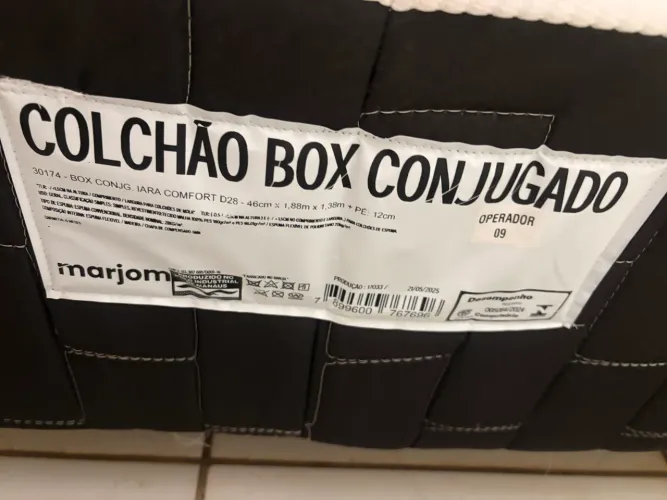 Cama box
