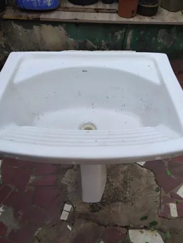 Tanque de porcelana 