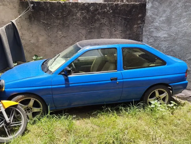 Ford Escort GL 1.6i / 1.6 (álcool) 1995
