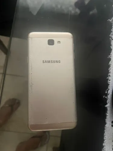 Vendo celular para retirada de peças