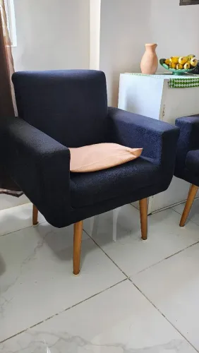 Cadeira poltrona inteira preta preto