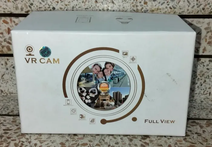 Câmera Lâmpada Espiã Wifi 360° Panorâmica VR Cam - Visão Noturna e Áudio