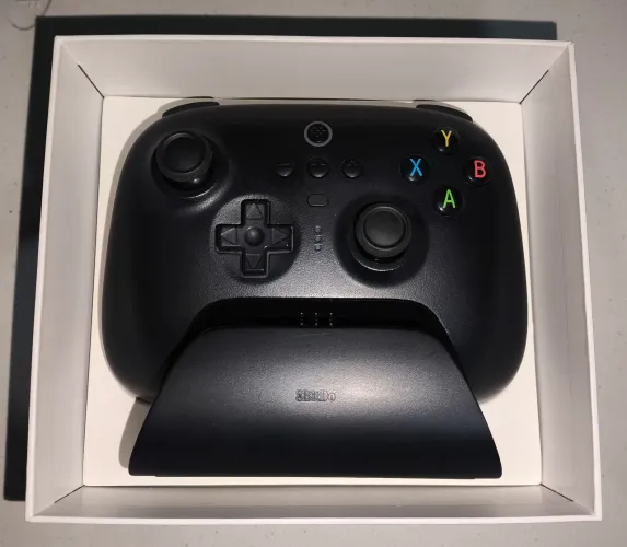 Controle 8BitDo Ultimate 2.4G Wireless + Base Carregadora - Impecável