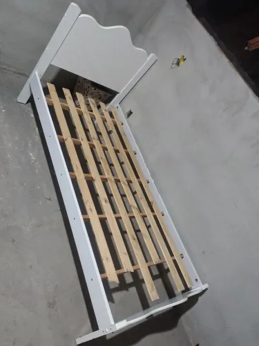 Cama solteiro