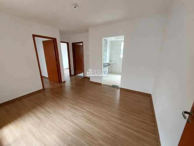 Apartamento com 2 Quarto(s) e 1 banheiro(s) para Alugar, 49 m² por R$ 1090 / Mês