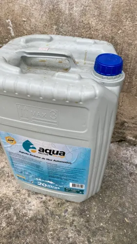 Arla para caminhões a diesel, mais de 25 litros por 120$