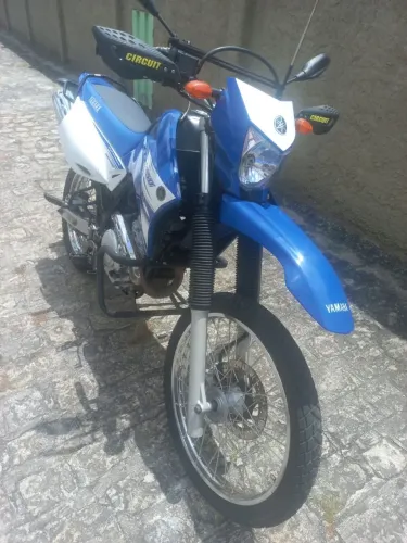 Lander 250 azul