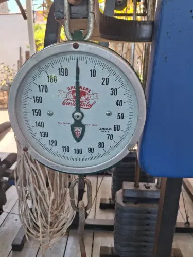 Balança de 200 kg