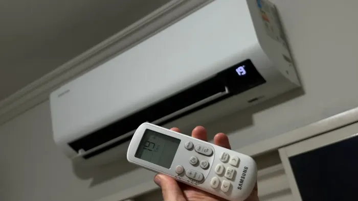 Ar condicionado 