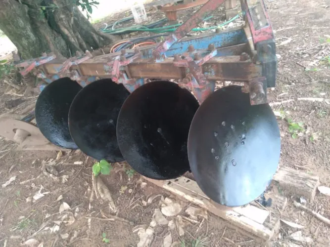 Arado jumil 4 bacias - tombador
