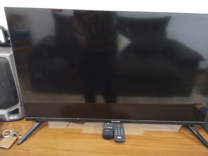 Tv Aiwa, nova ,  quebrou a tela, 