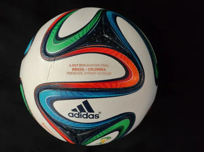 Bola Brazuca Quartas 04 Julho 2014 Brasil Colombia
