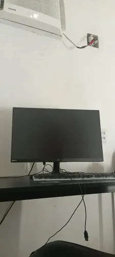 Monitor Gamer LG LED UtraGear 24" IPS FullHD 180Hz 1ms preto