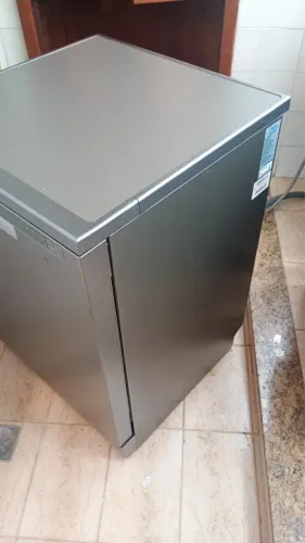 Máquina de Lavar Louças 
