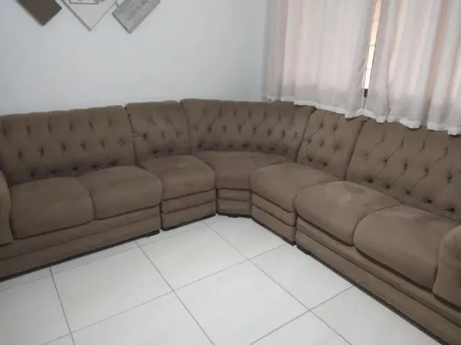 Sofá semi novo 
