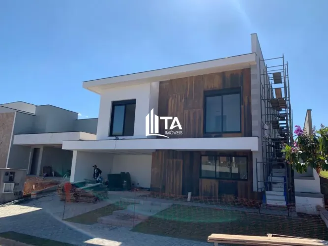 Casa em Condomínio à venda 267.17m² com 4 suítes no Loteamento Alphaville Campinas. REF: C